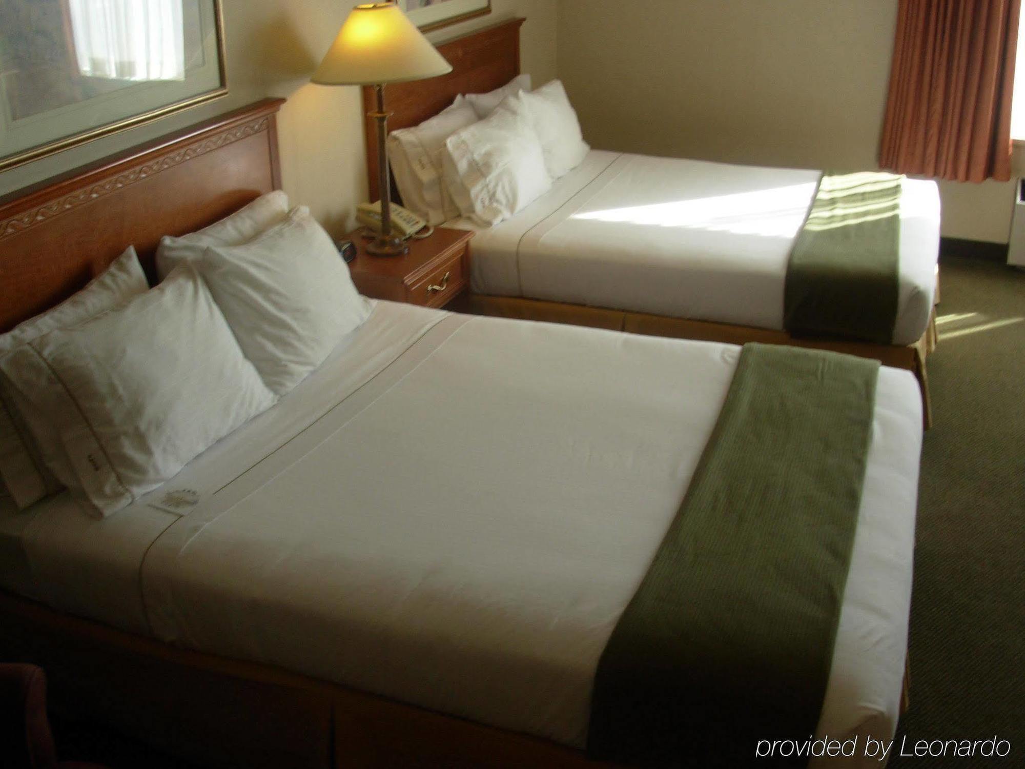 Quality Inn & Suites Regina Downtown Exteriér fotografie