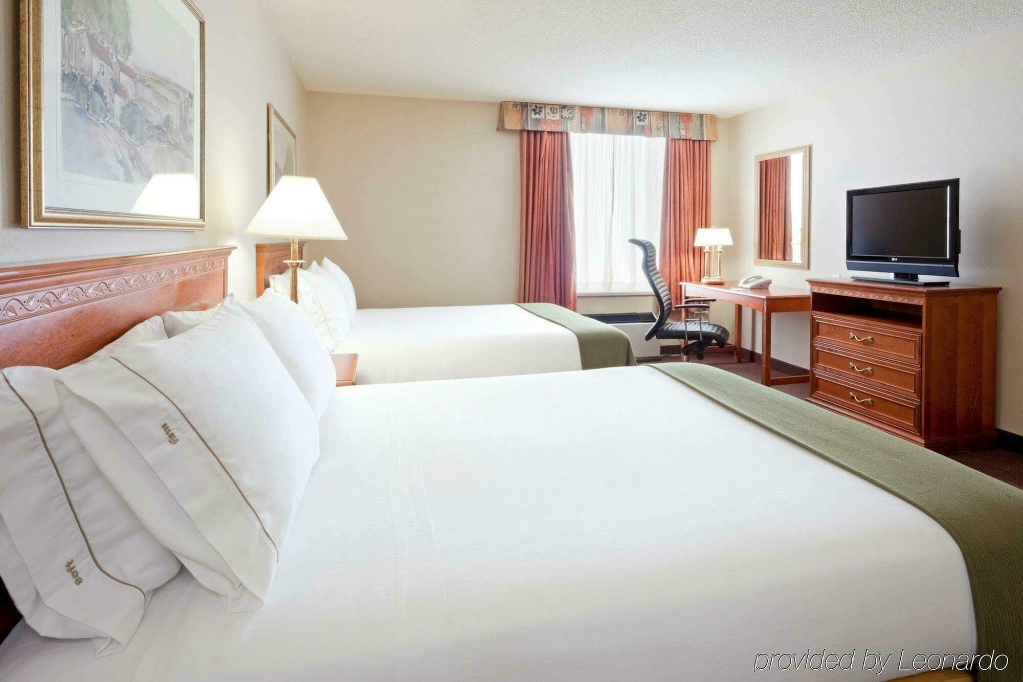 Quality Inn & Suites Regina Downtown Exteriér fotografie