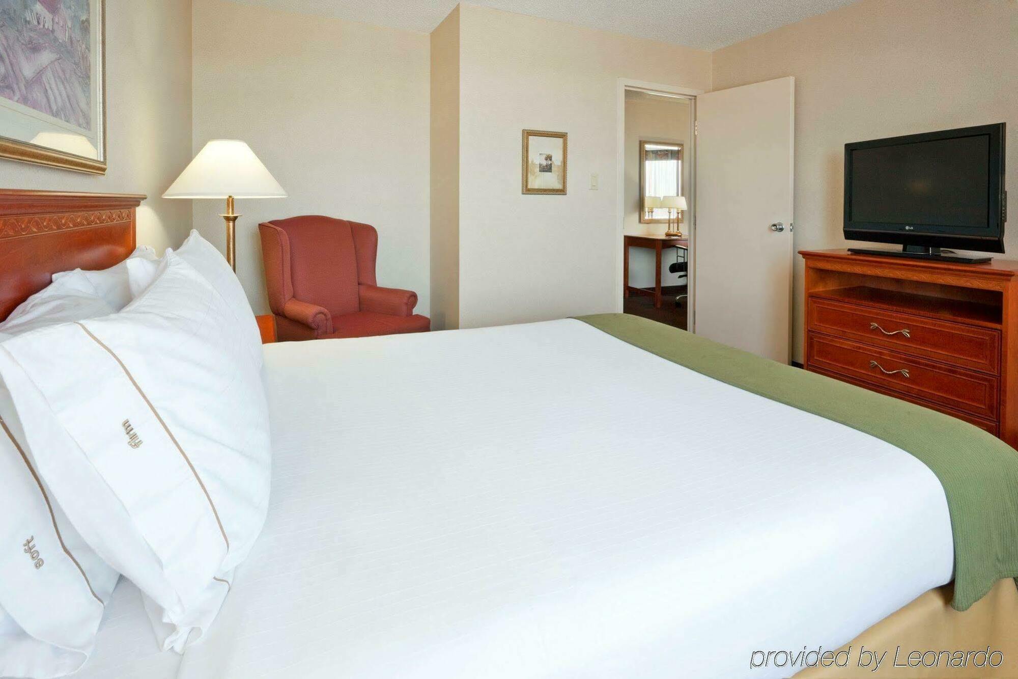 Quality Inn & Suites Regina Downtown Exteriér fotografie