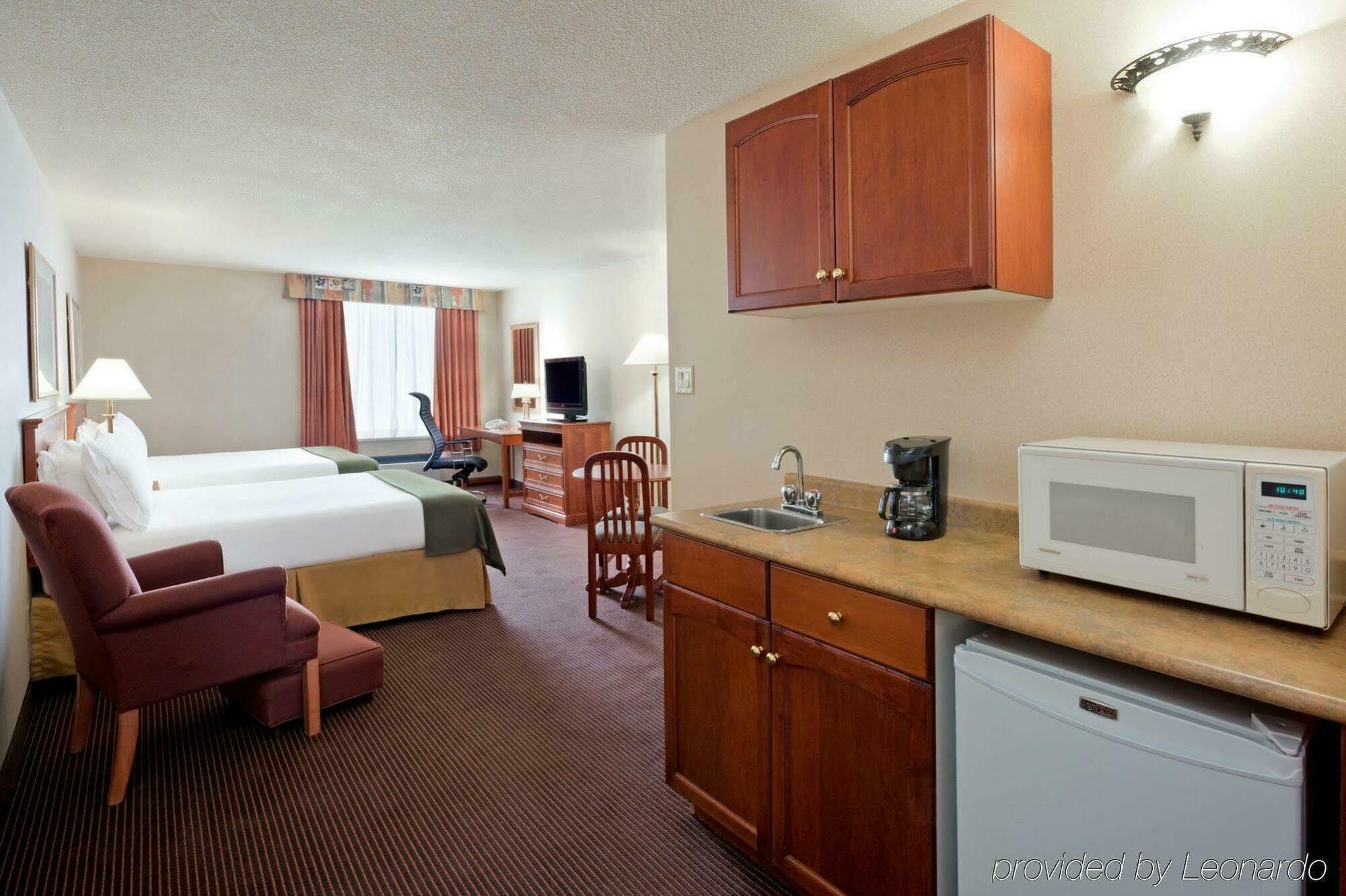 Quality Inn & Suites Regina Downtown Exteriér fotografie